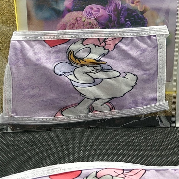 3x$25 Face mask 😷 for kids - Picture 2 of 6